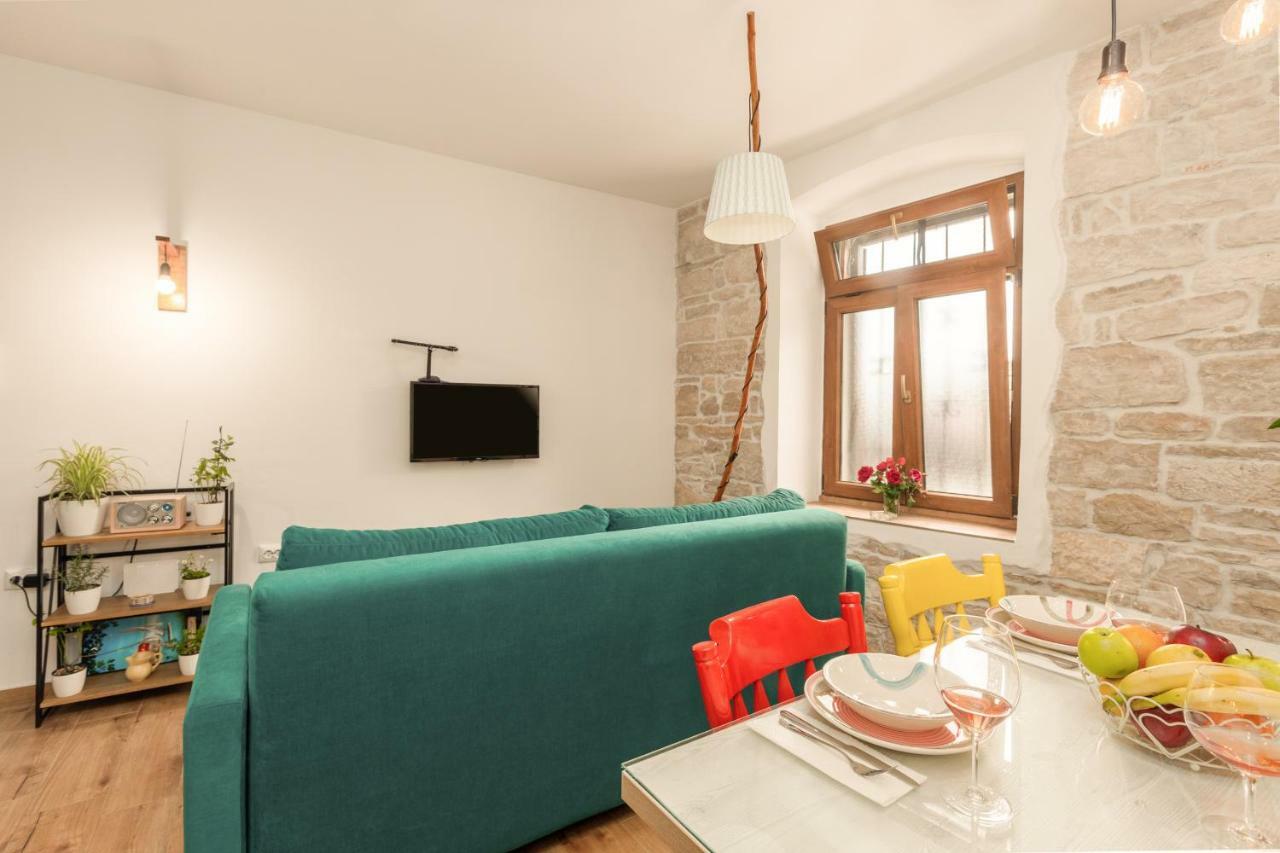 Henna Apartmán Pula
